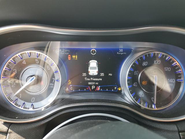 Photo 9 from auction – 2017 CHRYSLER 300C with VIN 2C3CCAEG7HH570234