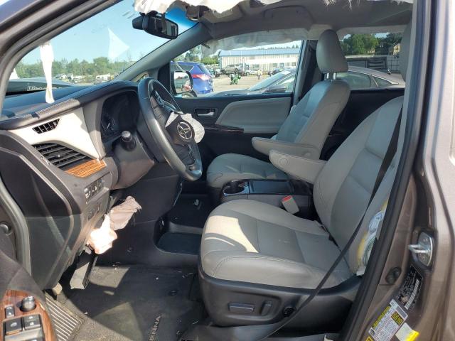 Photo 7 from auction – 2015 TOYOTA SIENNA XLE with VIN 5TDDK3DC7FS122345
