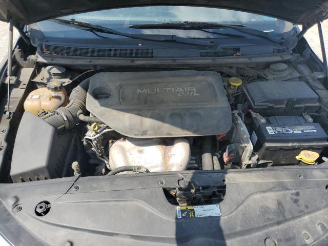 Photo 11 from auction – 2015 CHRYSLER 200 LIMITE with VIN 1C3CCCAB7FN654032