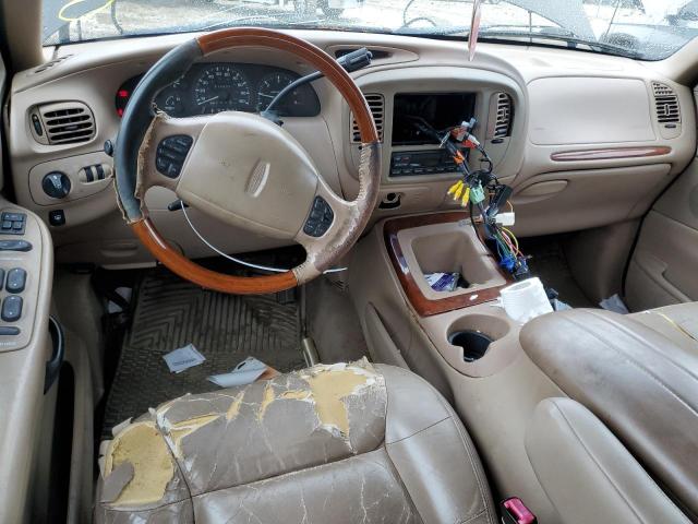 Photo 8 from auction – 1998 LINCOLN NAVIGATOR with VIN 5LMPU28L7WLJ28006
