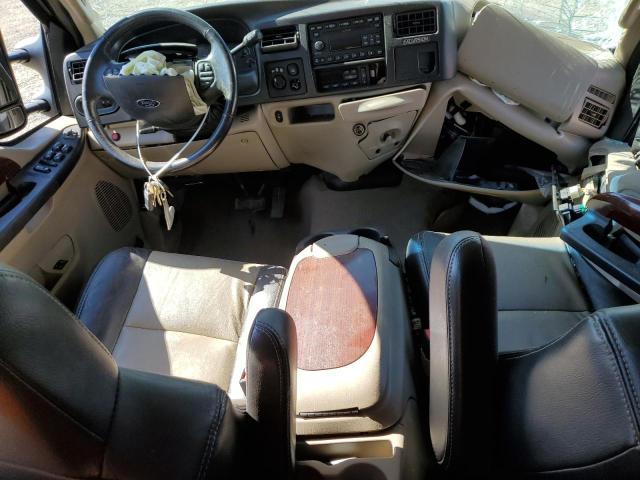 Photo 8 from auction – 2005 FORD EXCURSION with VIN 1FMSU45P85ED42974