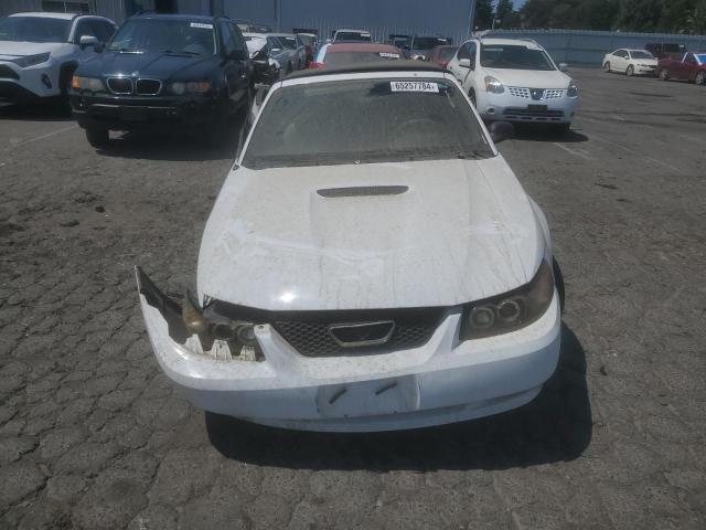 Photo 5 from auction – 2000 FORD MUSTANG with VIN 1FAFP4440YF160064