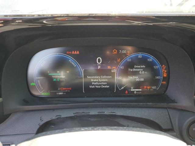 Photo 9 from auction – 2023 TOYOTA CROWN XLE with VIN JTDAAAAF7P3017610