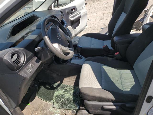 Photo 7 from auction – 2014 TOYOTA PRIUS C with VIN JTDKDTB35E1559857