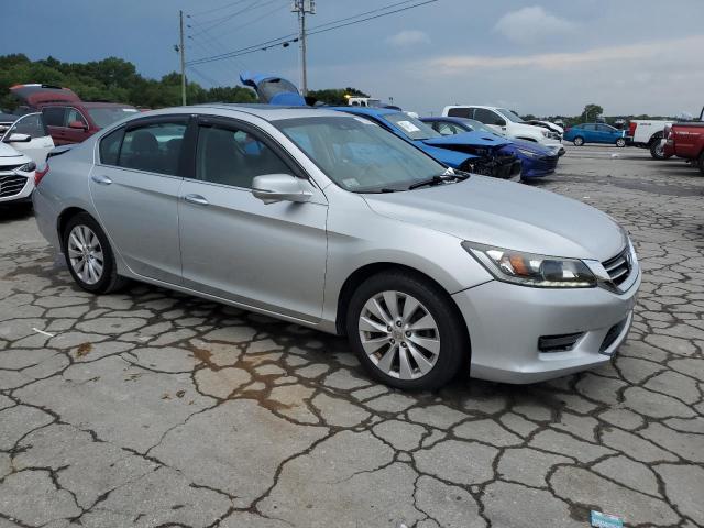 Photo 4 from auction – 2015 HONDA ACCORD EXL with VIN 1HGCR3F84FA008527