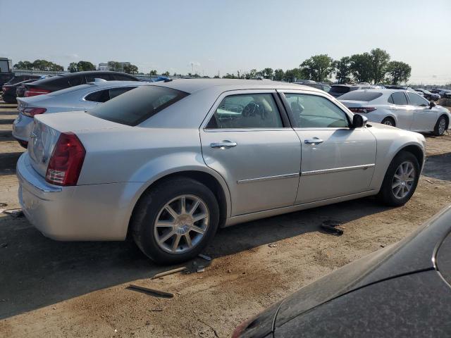 Photo 3 from auction – 2010 CHRYSLER 300C with VIN 2C3CK6CT9AH148035