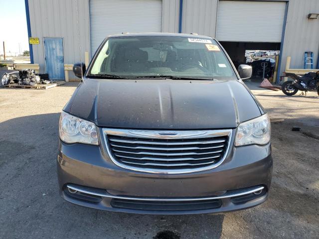 Photo 5 from auction – 2016 CHRYSLER TOWN & COU with VIN 2C4RC1BG6GR231838