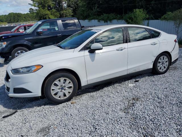 FORD FUSION S 2014 with VIN 1FA6P0G70E5365531 - Photo from auction