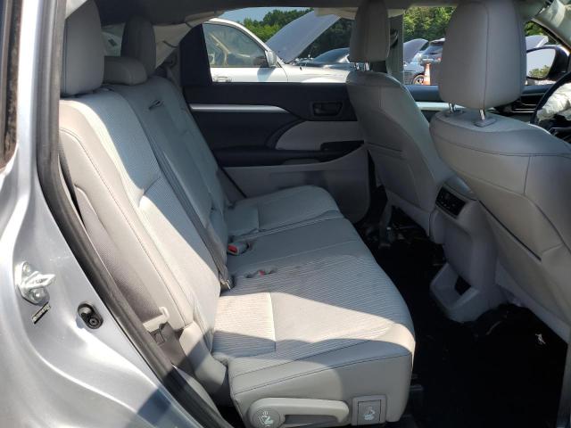 Photo 11 from auction – 2014 TOYOTA HIGHLANDER with VIN 5TDZKRFHXES026161