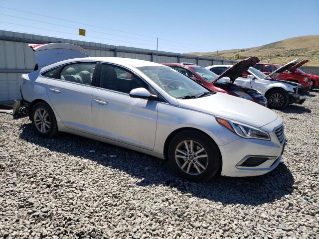 Photo 4 from auction – 2017 HYUNDAI SONATA SE with VIN 5NPE24AF2HH506549