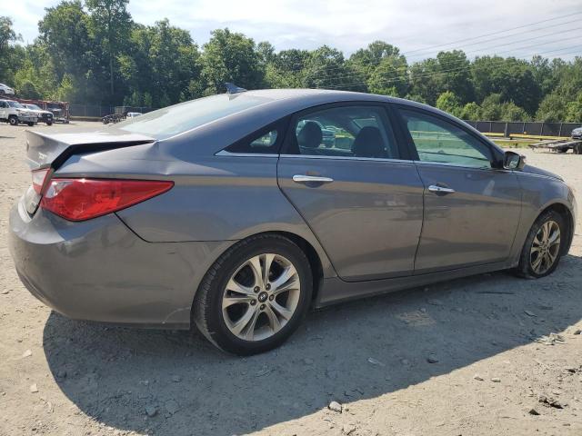 Photo 3 from auction – 2011 HYUNDAI SONATA SE with VIN 5NPEC4AC4BH284171