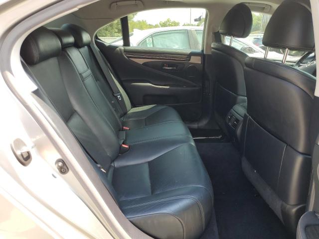 Photo 10 from auction – 2017 LEXUS LS 460 with VIN JTHCL5EFXH5028383