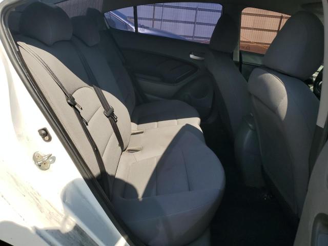 Photo 10 from auction – 2018 KIA FORTE LX with VIN 3KPFK4A74JE229202