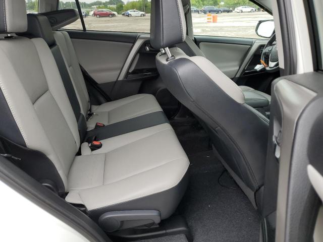 Photo 11 from auction – 2016 TOYOTA RAV4 LIMIT with VIN 2T3DFREV9GW489853