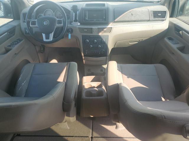Photo 8 from auction – 2011 VOLKSWAGEN ROUTAN with VIN 2V4RW3DG7BR717184