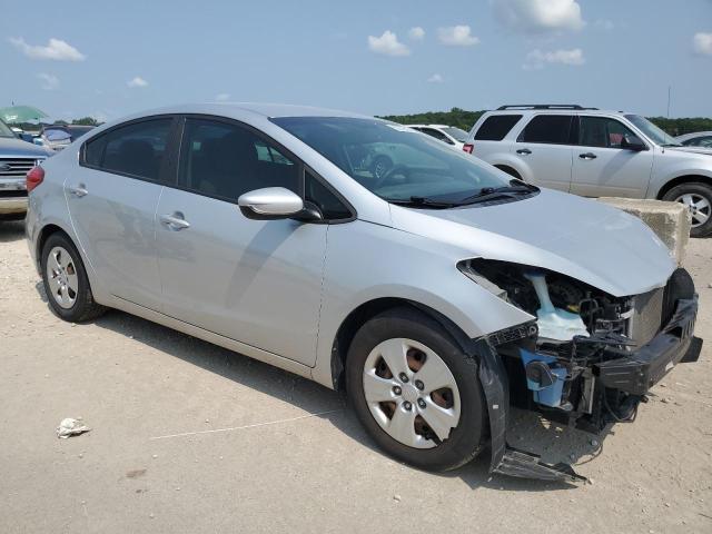 Photo 4 from auction – 2016 KIA FORTE LX with VIN KNAFK4A68G5573771