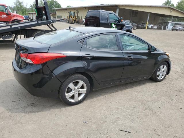 Photo 3 from auction – 2012 HYUNDAI ELANTRA GL with VIN 5NPDH4AE2CH091503