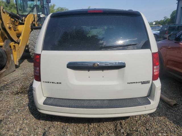Photo 6 from auction – 2010 CHRYSLER TOWN & COU with VIN 2A4RR5D1XAR266771