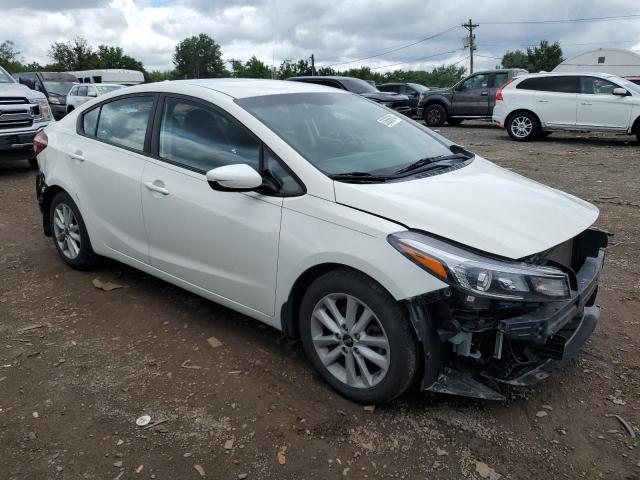 Photo 4 from auction – 2017 KIA FORTE LX with VIN 3KPFL4A73HE031699