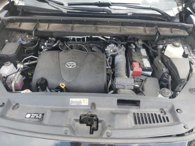 Photo 11 from auction – 2022 TOYOTA HIGHLANDER with VIN 5TDZZRAH0NS132346