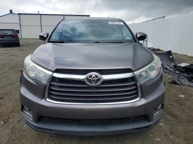 Photo 5 from auction – 2015 TOYOTA HIGHLANDER with VIN 5TDDKRFHXFS127177