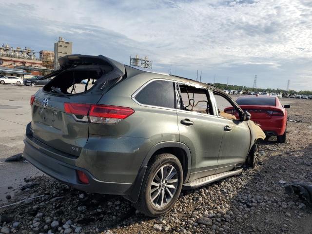 Photo 3 from auction – 2019 TOYOTA HIGHLANDER with VIN 5TDKZRFH1KS294394