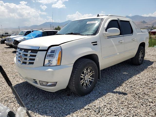 CADILLAC ESCALADE E 2013 with VIN 3GYT4NEF3DG317570 - Photo from auction