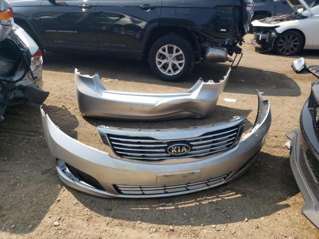 Photo 12 from auction – 2010 KIA OPTIMA LX with VIN KNAGG4A80A5404374