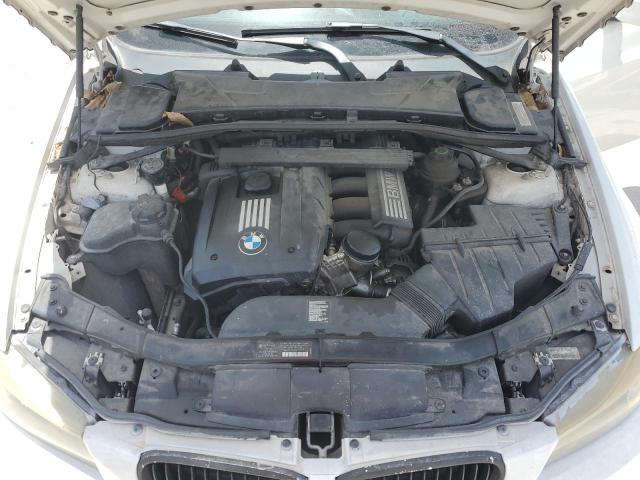 Photo 11 from auction – 2011 BMW 328 I with VIN WBAPH7C54BE676817