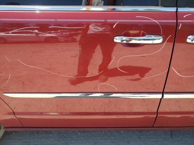 Photo 10 from auction – 2015 CHRYSLER TOWN & COU with VIN 2C4RC1BG9FR505841