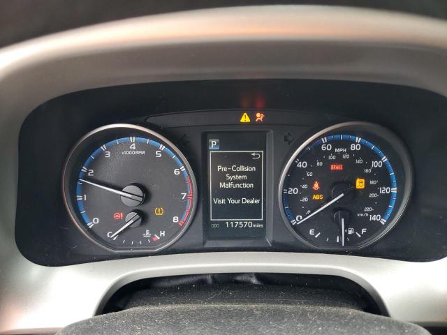 Photo 9 from auction – 2017 TOYOTA RAV4 LE with VIN 2T3BFREV2HW567043