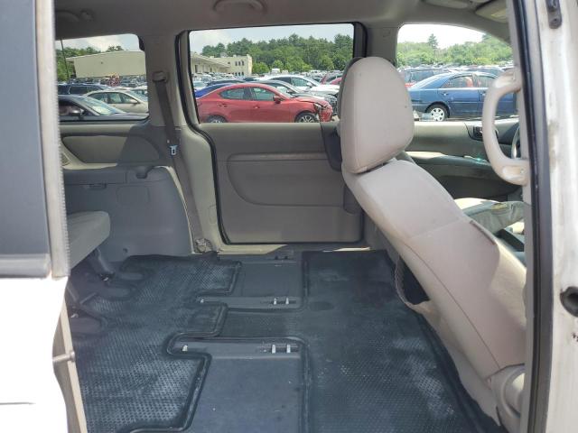 Photo 11 from auction – 2010 KIA SEDONA LX with VIN KNDMG4C39A6344077