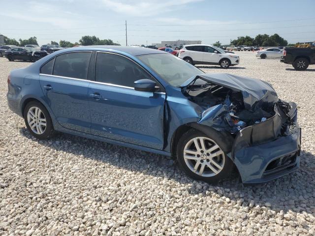Photo 4 from auction – 2017 VOLKSWAGEN JETTA S with VIN 3VW2B7AJ3HM227191
