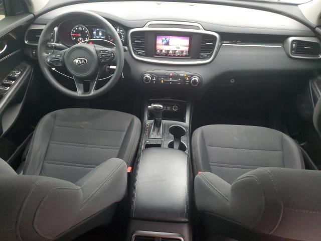Photo 8 from auction – 2016 KIA SORENTO LX with VIN 5XYPG4A54GG009185