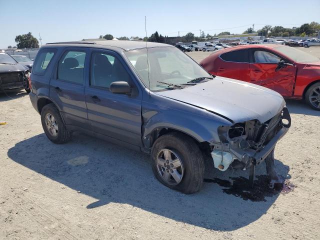 Photo 4 from auction – 2005 FORD ESCAPE XLS with VIN 1FMYU92Z05KA35832