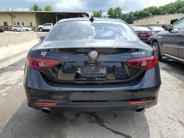 Photo 6 from auction – 2019 ALFA ROMEO GIULIA with VIN ZARFANAN4K7609543