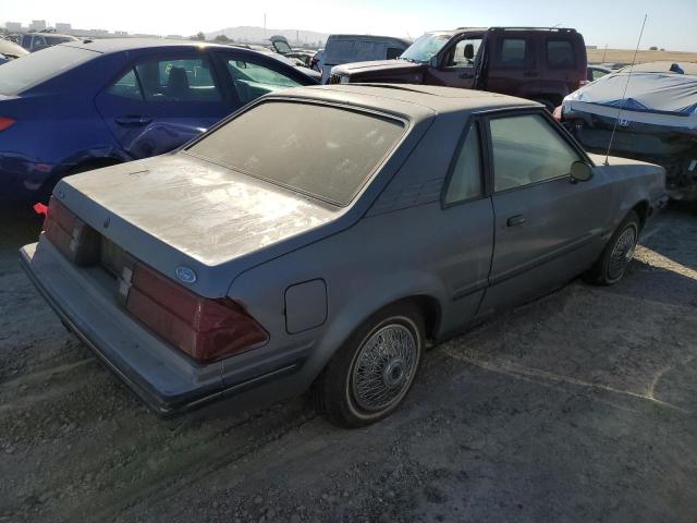 Photo 3 from auction – 1982 FORD ESCORT EXP with VIN 2FABP0127CX128137