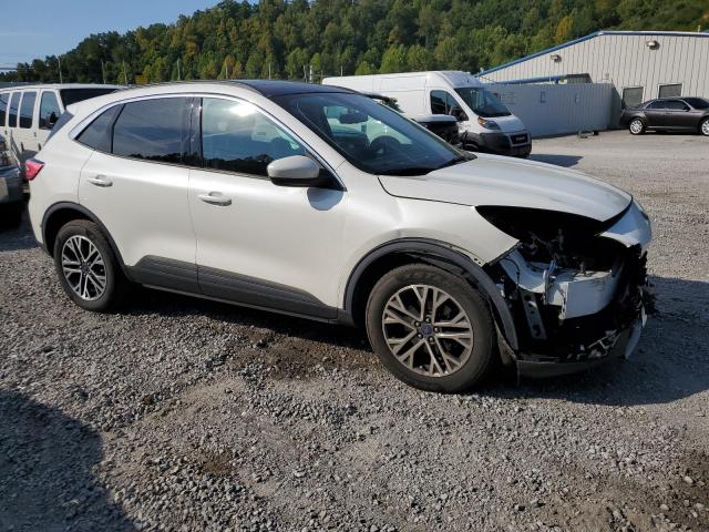 Photo 4 from auction – 2020 FORD ESCAPE SEL with VIN 1FMCU9H64LUA21683