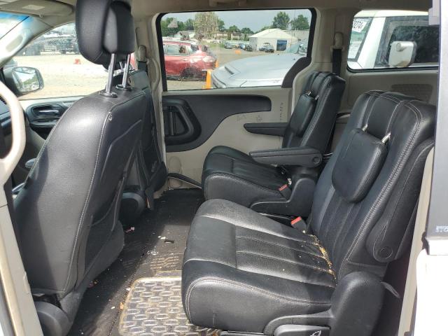 Photo 11 from auction – 2012 CHRYSLER TOWN & COU with VIN 2C4RC1BG0CR306172