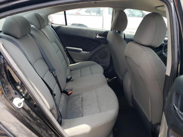 Photo 10 from auction – 2016 KIA FORTE LX with VIN KNAFK4A61G5542541