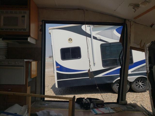 Photo 10 from auction – 2003 FORD E450 SUPER with VIN 1FDXE45S73HB41960