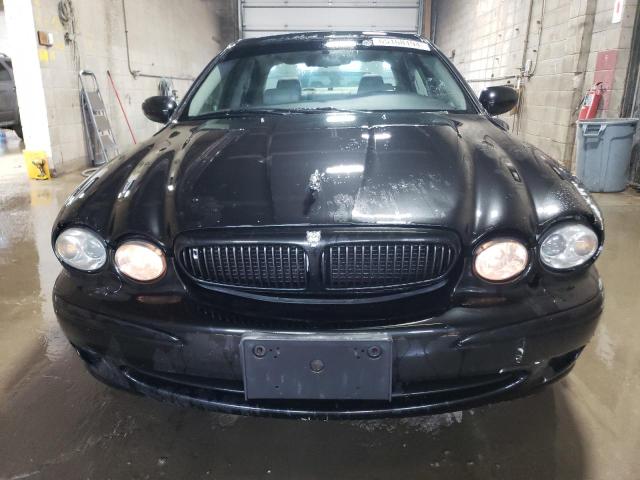 Photo 5 from auction – 2002 JAGUAR X-TYPE SPO with VIN SAJEA53D42XC82172