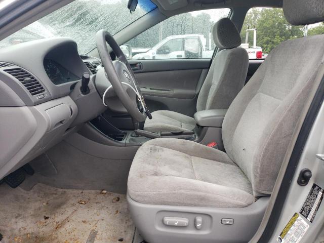 Photo 7 from auction – 2004 TOYOTA CAMRY LE with VIN 4T1BE32K54U858357