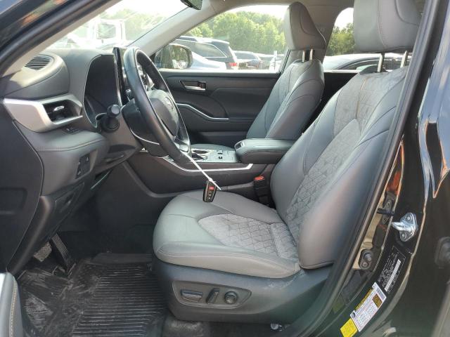 Photo 7 from auction – 2023 TOYOTA HIGHLANDER with VIN 5TDABRCH4PS582972
