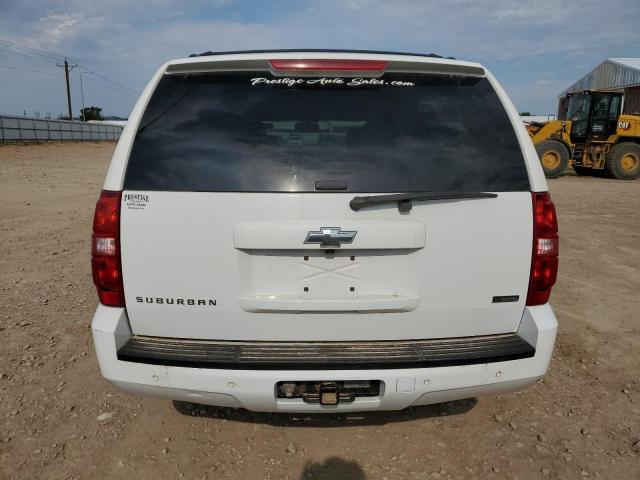 Photo 6 from auction – 2011 CHEVROLET SUBURBAN K with VIN 1GNSKHE31BR320261