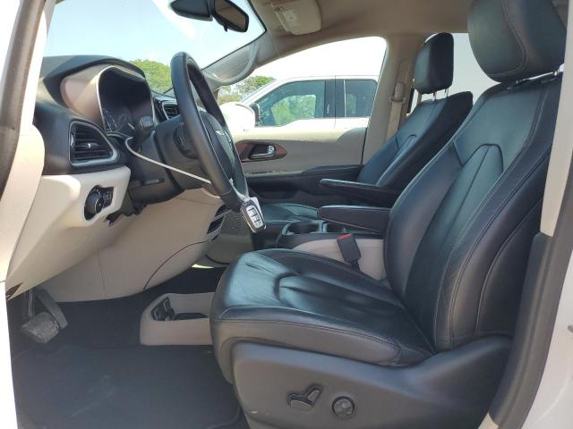 Photo 7 from auction – 2017 CHRYSLER PACIFICA T with VIN 2C4RC1DG6HR722313