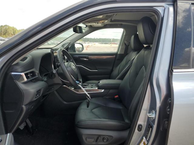 Zdjęcie 7 z aukcji – 2023 TOYOTA HIGHLANDER z VIN 5TDXBRCH5PS123976