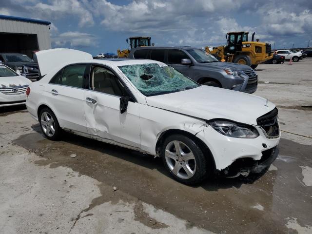 Photo 4 from auction – 2014 MERCEDES-BENZ E 350 with VIN WDDHF5KB3EA826488