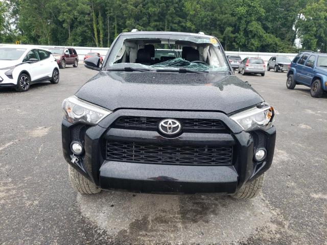 Zdjęcie 5 z aukcji – 2018 TOYOTA 4RUNNER SR z VIN JTEZU5JRXJ5189097