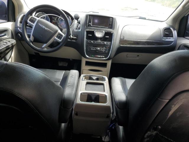 Photo 8 from auction – 2016 CHRYSLER TOWN & COU with VIN 2C4RC1BG3GR299983